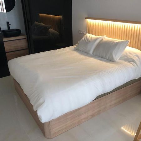 Suite Playamar Con Jacuzzi Torremolinos Luaran gambar