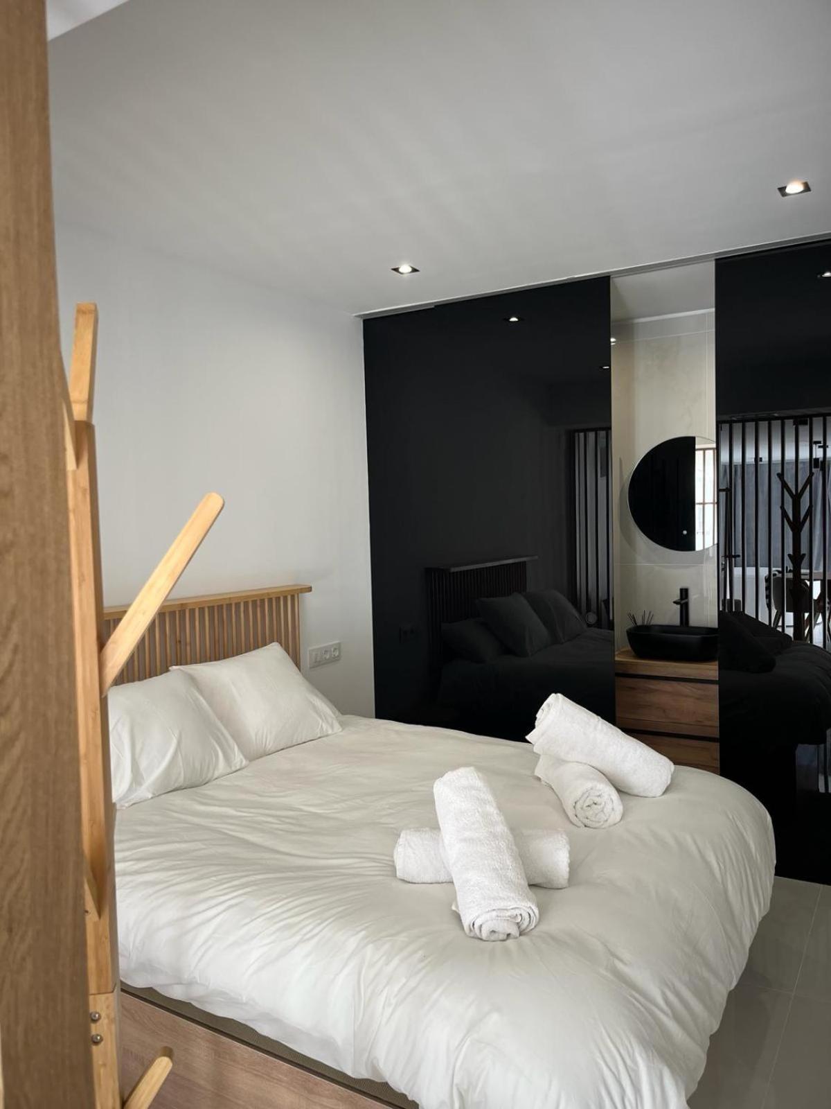 Suite Playamar Con Jacuzzi Torremolinos Luaran gambar