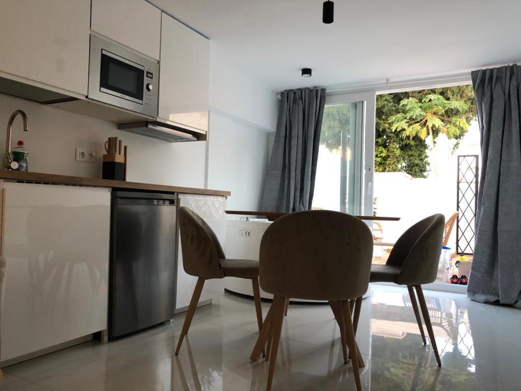 Suite Playamar Con Jacuzzi Torremolinos Luaran gambar